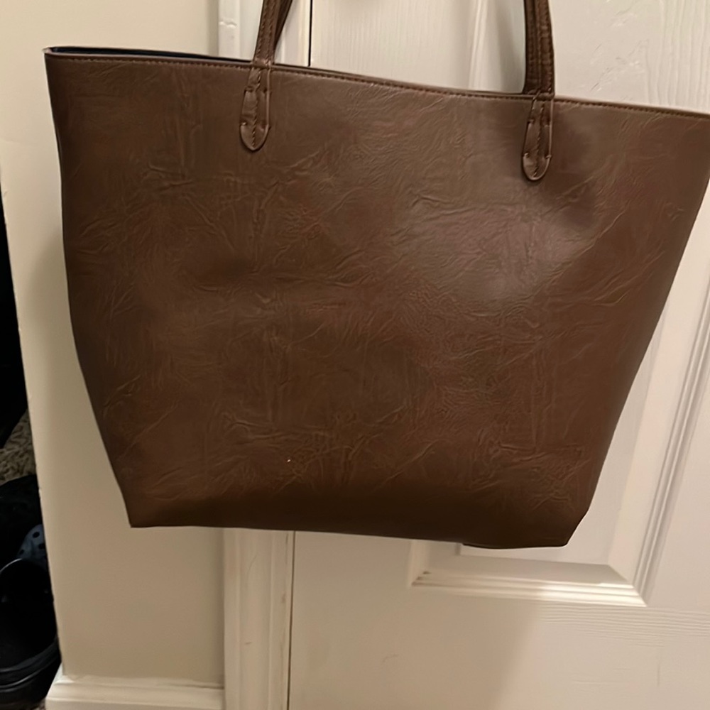 Brown tote bag